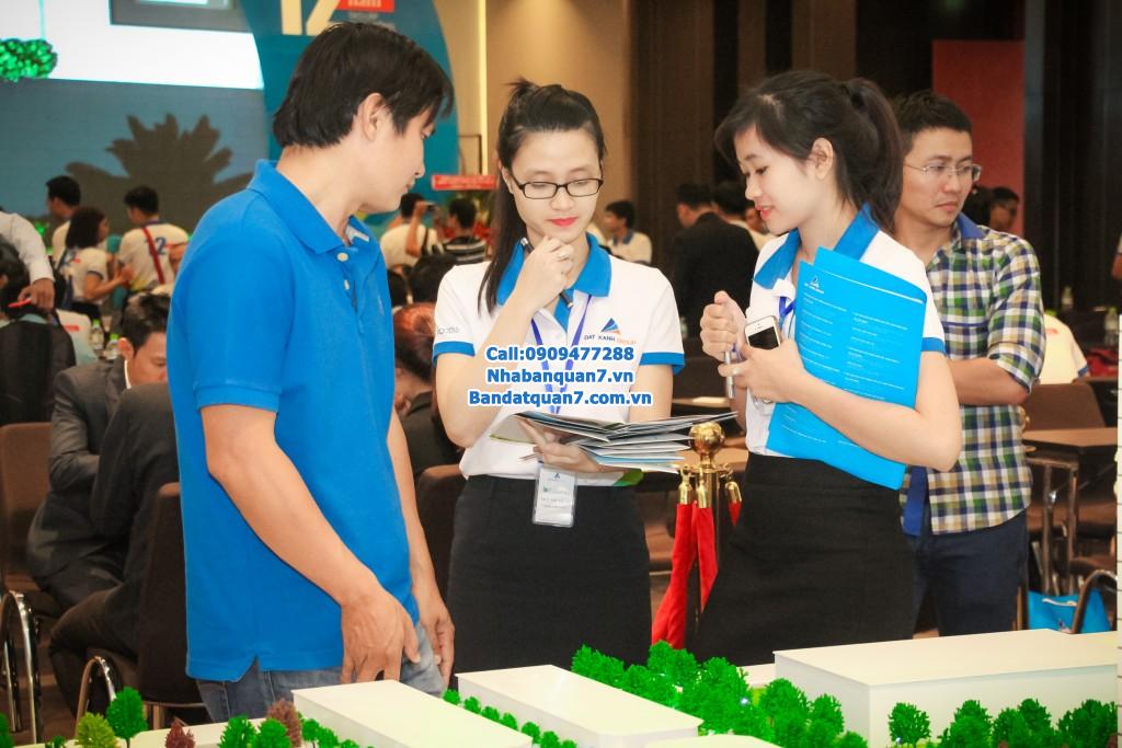 Làm sao thuyết phục được khách hàng mua sản phẩm bạn đang bán?