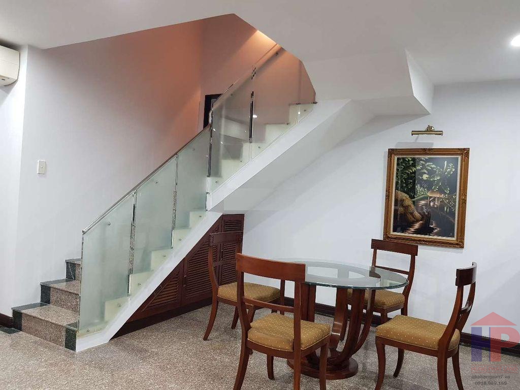 Bán chung cư Hoàng Anh Gia Lai 2 Quận 7, Penthouse 1 tầng, DT 247m2, giá 4.6 tỷ