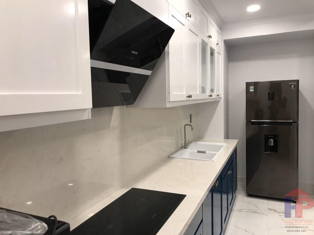 Bán căn hộ 2PN Sunrise City View, DT 104m2, nội thất cao cấp