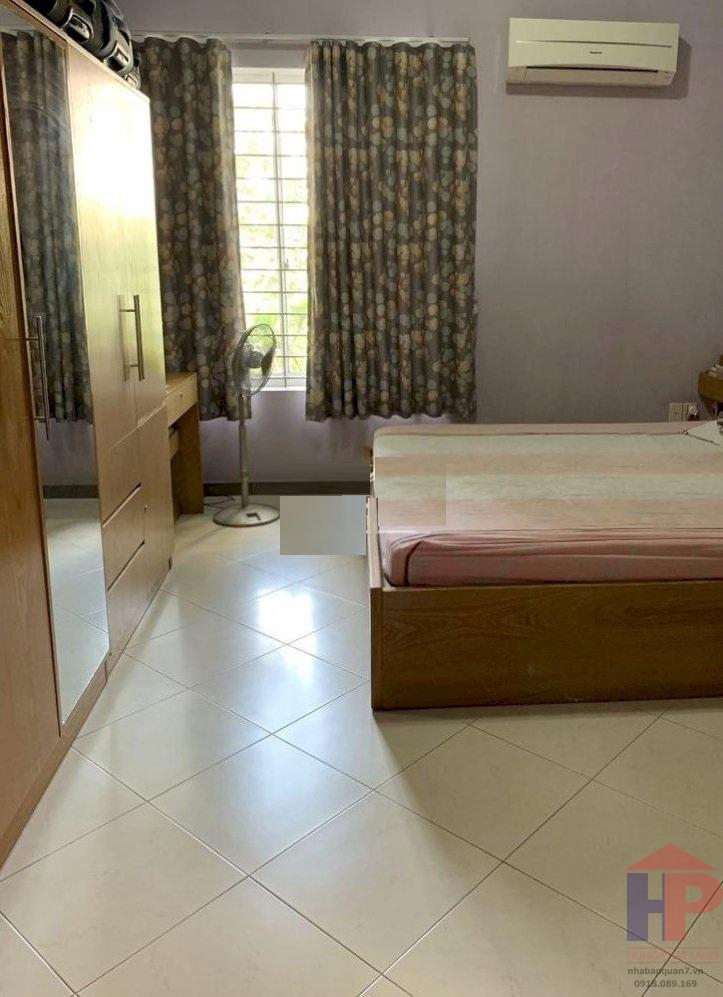 Bán biệt thự đường số 40 Quận 7, 1 trệt – 2 lầu, DT 6x18m, giá 16 tỷ