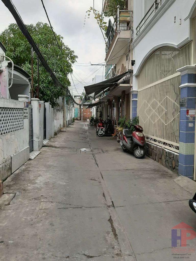 Bán đất đường số 10 phường Tân Quy Quận 7, 1 trệt – 1 lầu, DT 4x9m, giá 3.3 tỷ