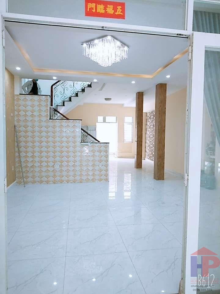 Bán nhà hẻm 502 Huỳnh Tấn Phát Phường Bình Thuận Quận 7, 1 trệt – 2 lầu