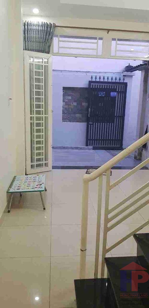 Bán nhà hẻm 630 Huỳnh Tấn Phát Quận 7, trệt – lầu, DT 3.5x12m, giá 3.4 tỷ