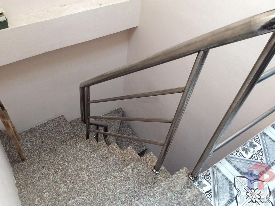 Bán nhà hẻm 861 Trần Xuân Soạn Quận 7, 1 trệt – 2 lầu, DT 3.2x8m, giá 3.155 tỷ