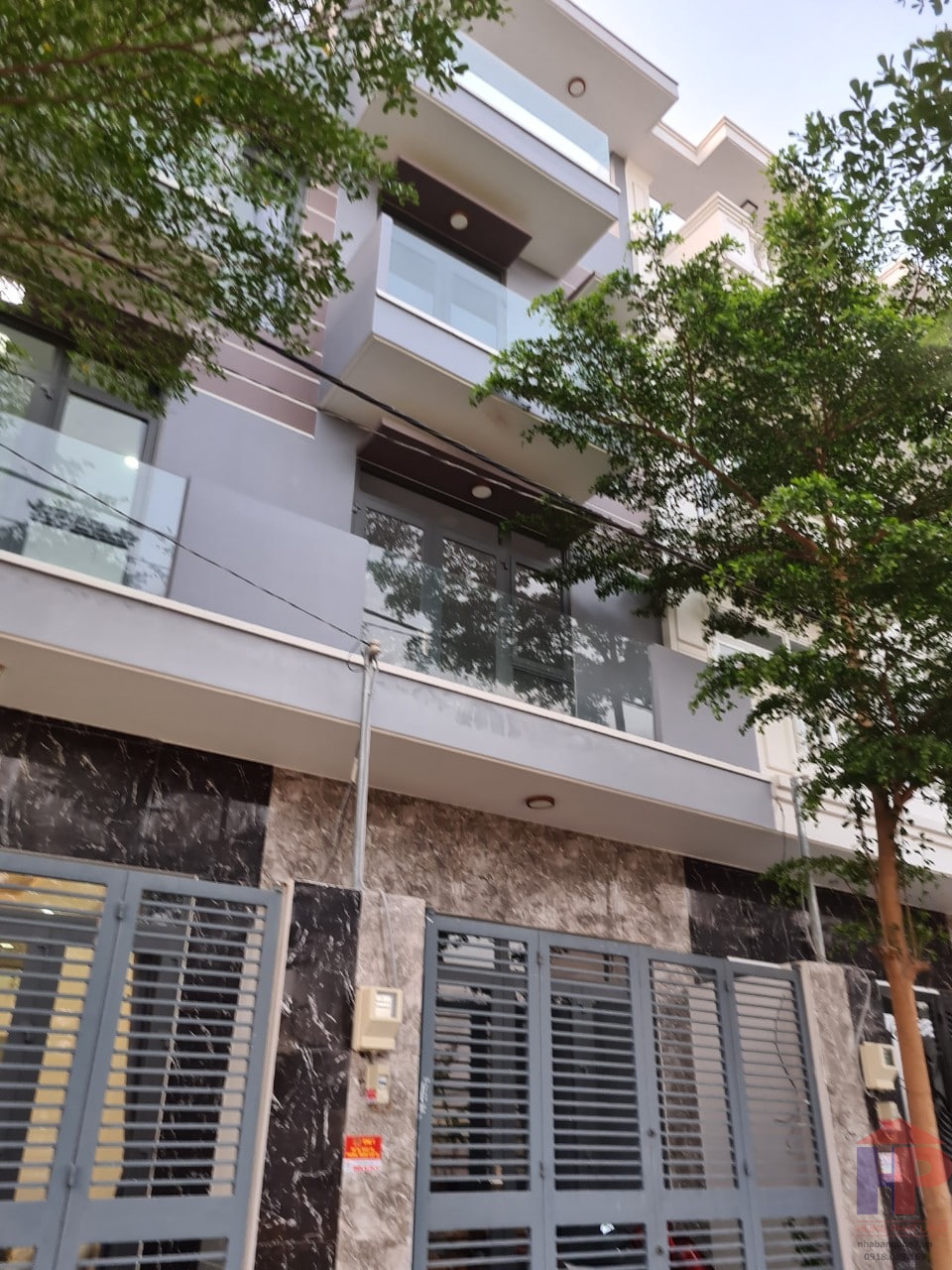 Bán nhà Huỳnh Tấn Phát Huyện Nhà Bè, 1 trệt – 2 lầu, DT 4x12.5m, giá 3.95 tỷ