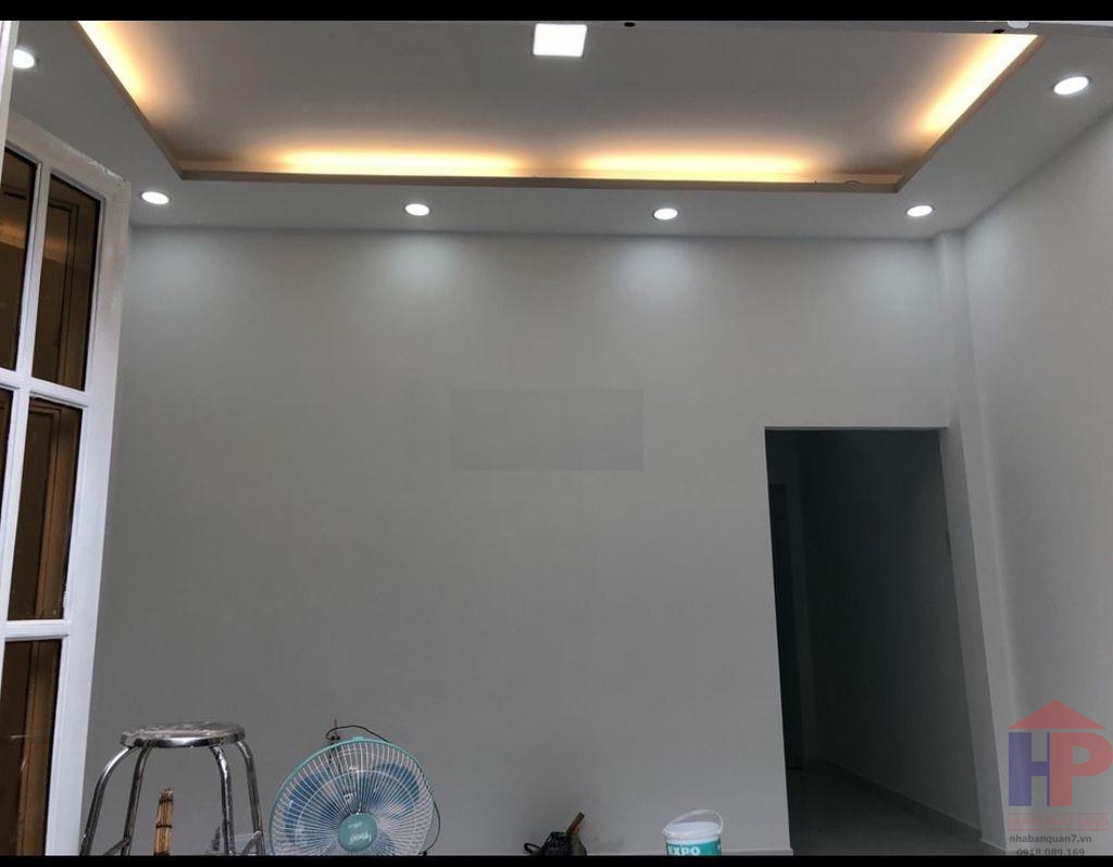 Bán nhà hẻm 380 Lê Văn Lương Quận 7, nhà cấp 4, 2PN - 2WC