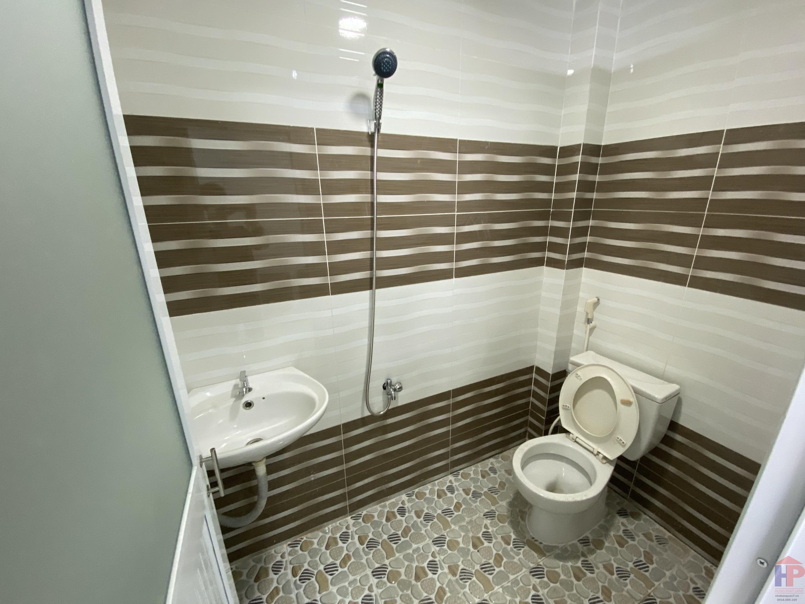 Bán nhà hẻm 502 Huỳnh Tấn Phát Q7, 1 trệt – 1 lầu, DT 4.2x12.5m, giá 4.9 tỷ