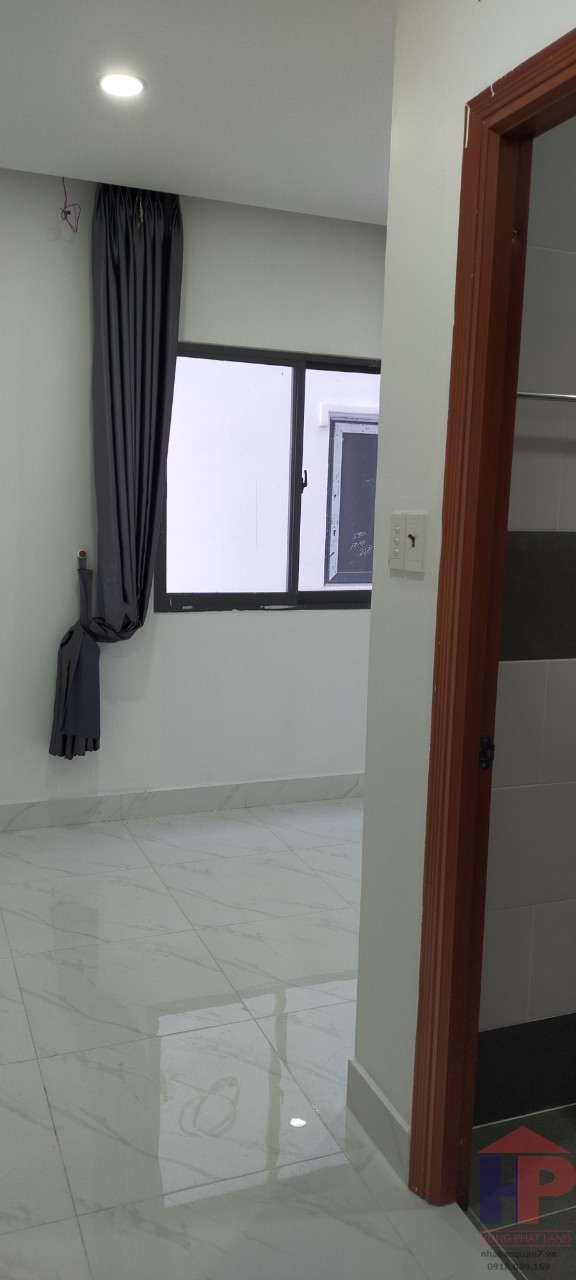 Bán nhà Huỳnh Tấn Phát Huyện Nhà Bè, 1 trệt – 2 lầu, DT 4x12.5m, giá 3.95 tỷ