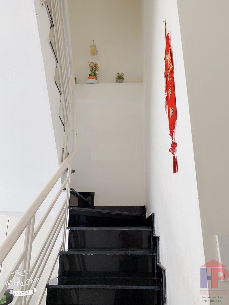 Bán nhà hẻm 630 Huỳnh Tấn Phát Quận 7, trệt – lầu, DT 3.5x12m, giá 3.4 tỷ