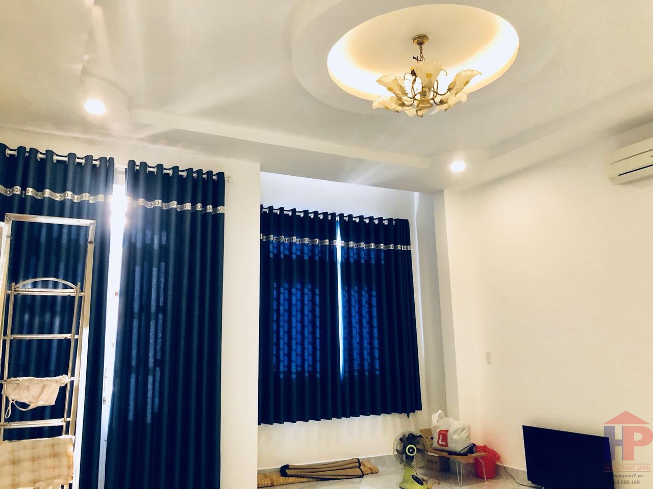Bán nhà hẻm 88 Nguyễn Văn Quỳ Quận 7, DT 5.2x20.35m, giá 6.3 tỷ