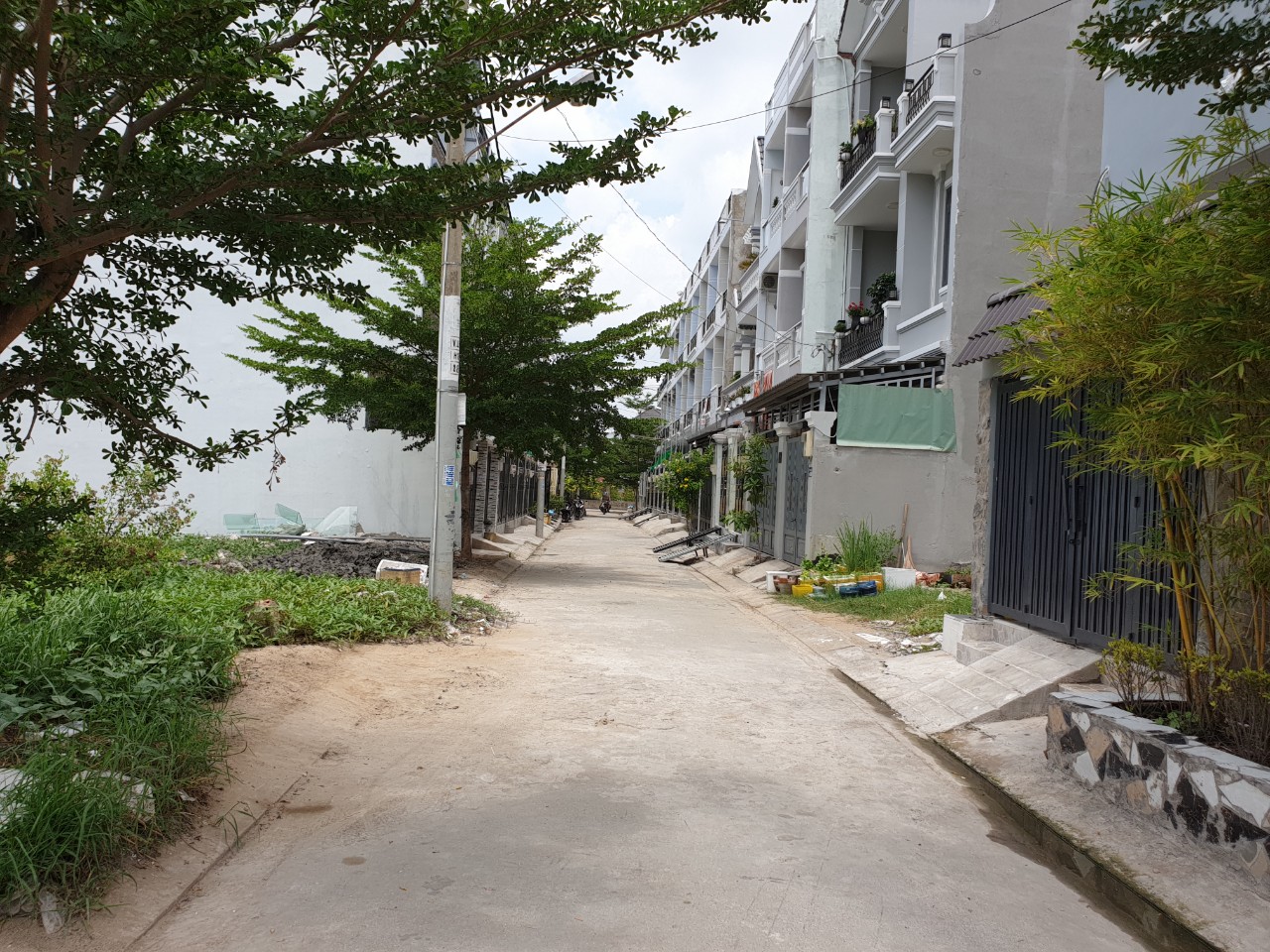 Bán đất phước kiển nhà bè đường xe hơi 6m, giá: 4.5 tỷ ( TL )