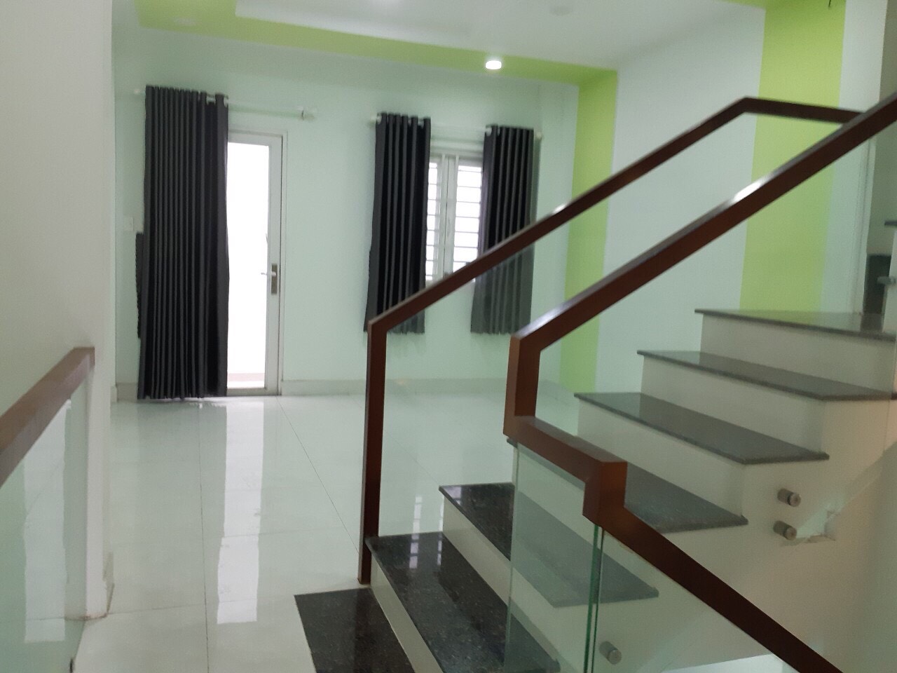 Bán nhà hẻm xe hơi 487 Huỳnh Tấn Phát giá dưới 5,5 tỷ