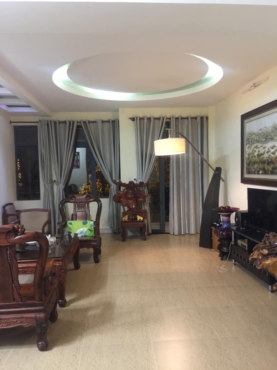 Bán nhà MT đường 2b khu dân cư Công Ích Quận 4 Liên Hệ: 0909 837 449 Linh