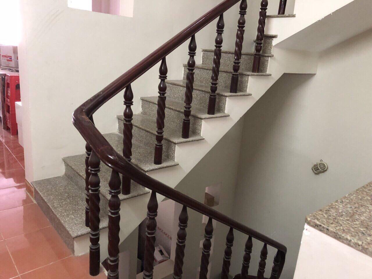 Bán gấp nhà MT đường số 1b khu dân cư Công Ích Quận 4, giá tốt nhất thị trường 0909 837 449 LINH