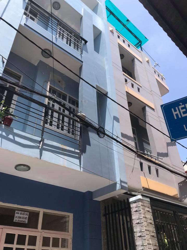 Bán nhà quận 7 2MT hẻm xe hơi