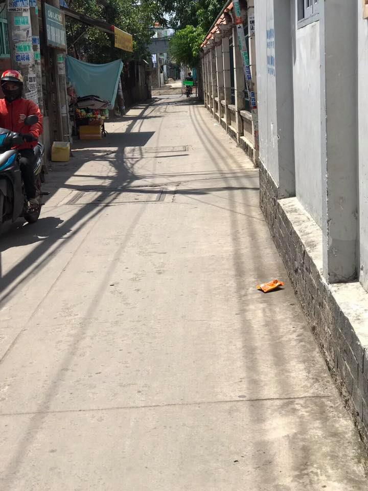 Chính chủ cần bán nhà TT nhà bè.