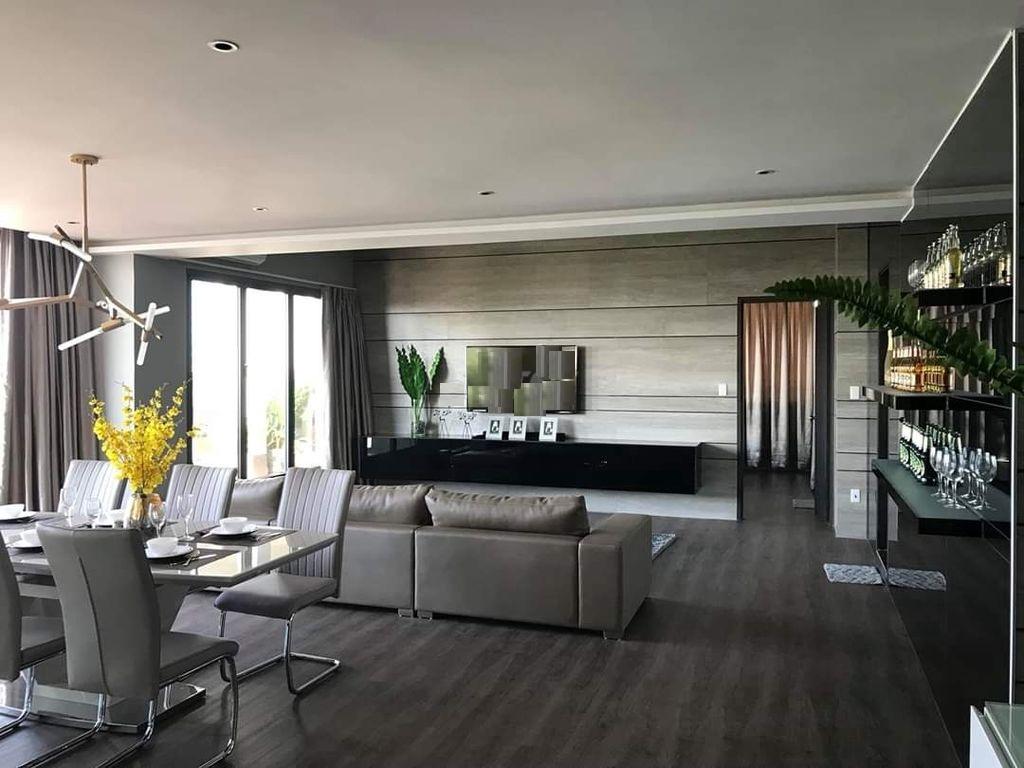 Bán gấp căn hộ cao cấp quận 7