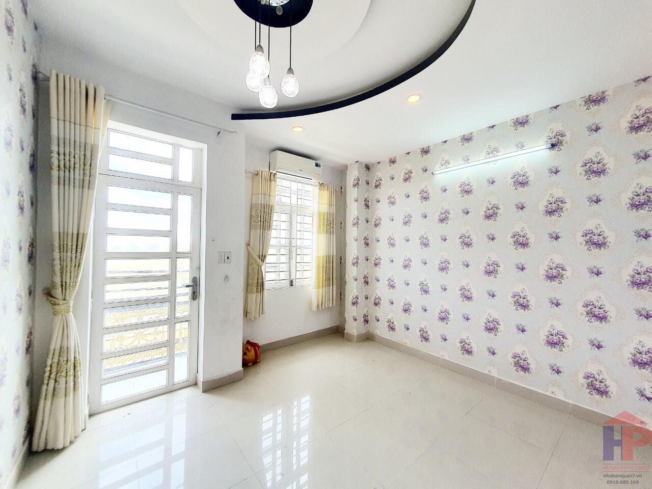 Bán Nhà Mặt Tiền Hẻm Xe Hơi đường Nguyễn Thị Hương, TT Nhà Bè DT 4x14m Giá 4.7 tỷ LH 0909477288