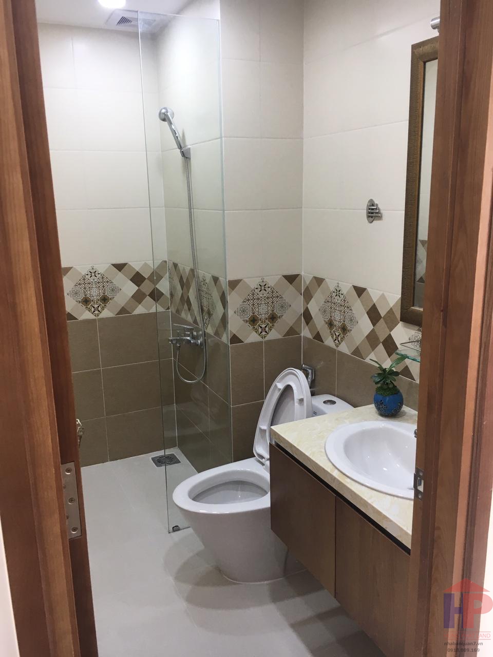 Cho thuê căn hộ Sunrise City View, Nguyễn Hữu Thọ, Phường Tân Hưng DT 76m2 Giá 21 tr/th LH 0909477288