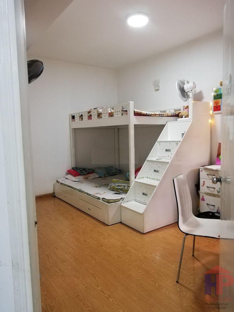 Bán căn hộ Hưng Vượng 3, Nguyễn Văn Linh, P.Tân Phong DT: 82m2 Giá: 2.7 tỷ thương lượng LH 0909477288