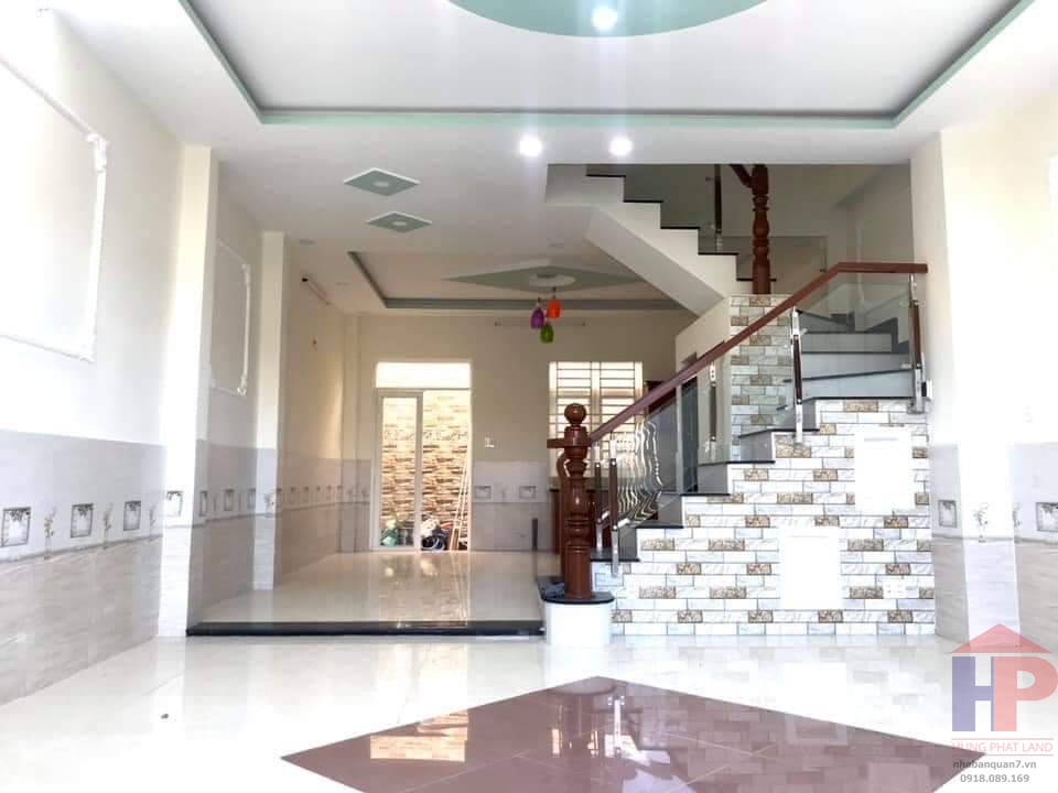 Bán nhà hẻm 1368 lê văn lương, xã phước kiển, Nhà Bè Dt: 5,5m x 15m 1 trệt, 2 lầu Giá: 5,3 tỷ LH 0909477288