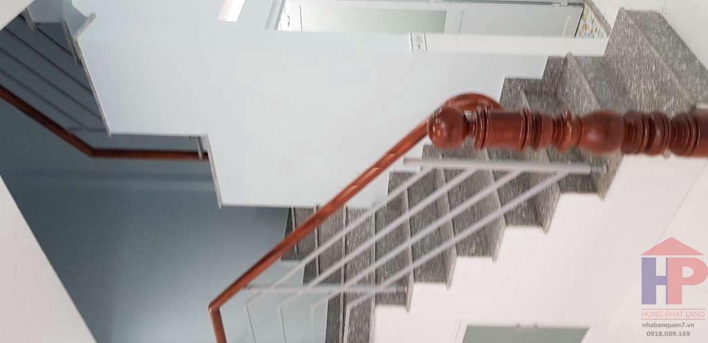 Bán nhà hẻm 30 Lâm Văn Bền,phường Tân Kiểng quận 7 DT: 4x11 Giá: 3.6 tỷ thương lượng LH 0909477288