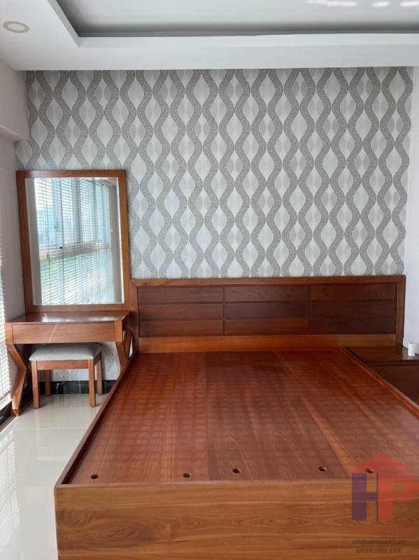 Nhà mặt tiền Nguyễn Thị Thập, P. Tân Phú. DT: 150m2. Giá 45 tỷ. LH: 0913999003