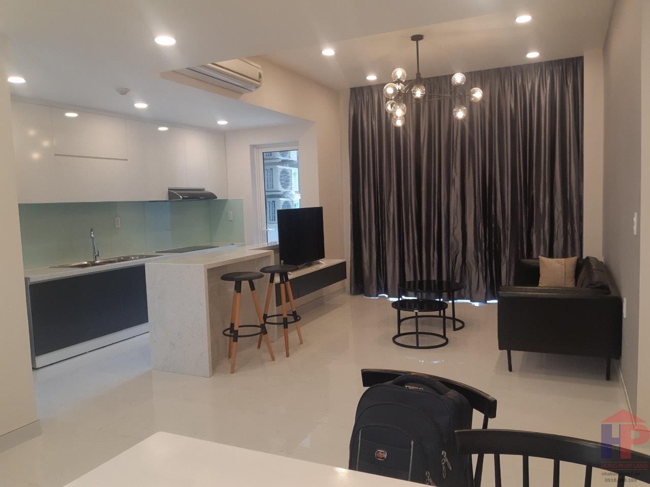Cho thuê căn góc căn hộ Sunrise City View, Nguyễn Hữu Thọ, Phường Tân Hưng DT 96m2 Giá 25 triệu/th LH 0909477288