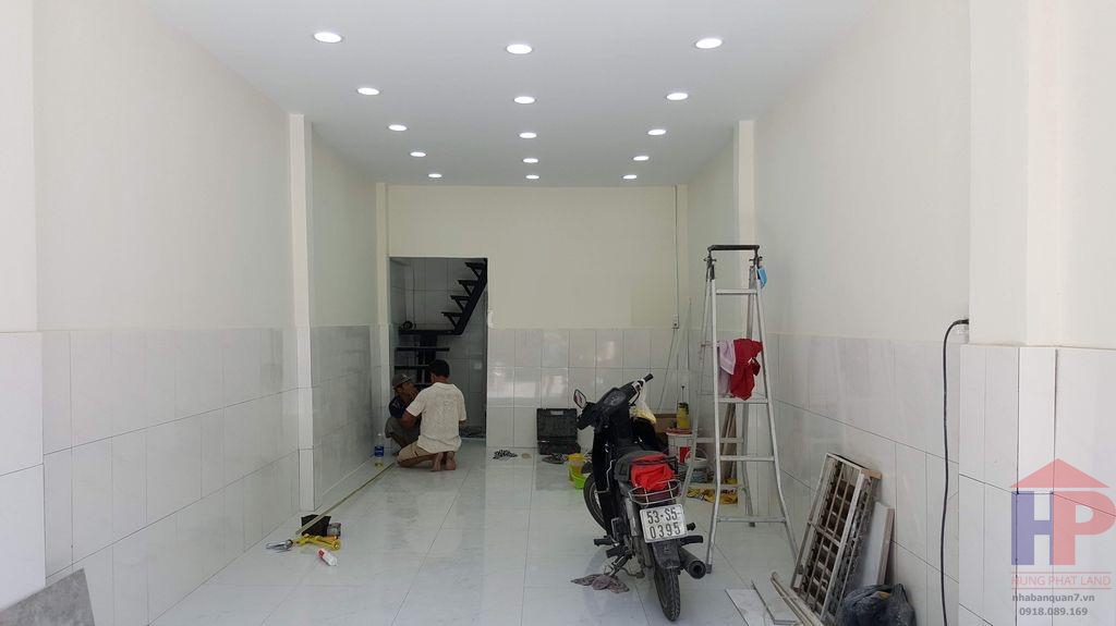 Bán gấp nhà mặt tiền đường Số 4, chợ Tân Qui, Phường Tân Kiểng Diện tích: 3.5mx10m Giá: 5,8 tỷ LH 0909477288