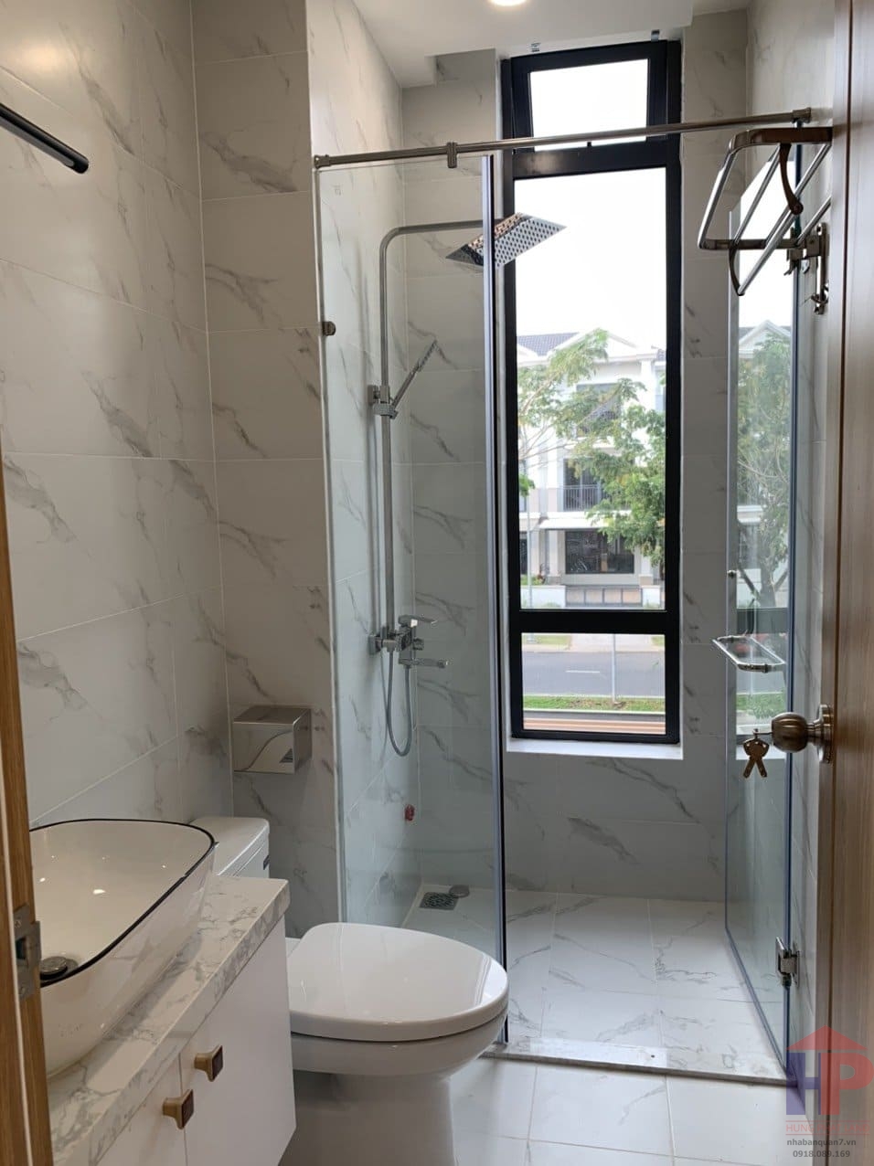 Cho thuê nhà Phố liền kề, Dự án LAVILA, Đường Nguyễn Hữu Thọ, X.Phước Kiển, Nhà Bè. DT: 6 X 17,6m. Giá: 28tr/th. LH: 0913999003