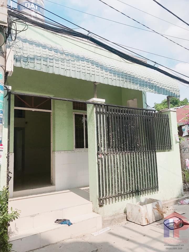 Nhà bán hẻm xe hơi 1716 Huỳnh Tấn Phát, Nhà Bè DT 9,3m x 11m Giá 4,1 tỷ LH 0909477288