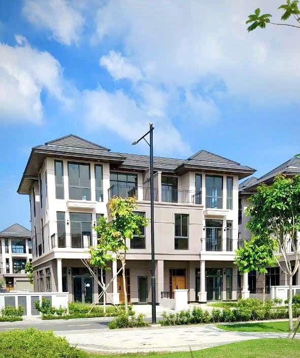 Biệt thự song lập 162m2 giá 17 tỷ lh 0909477288