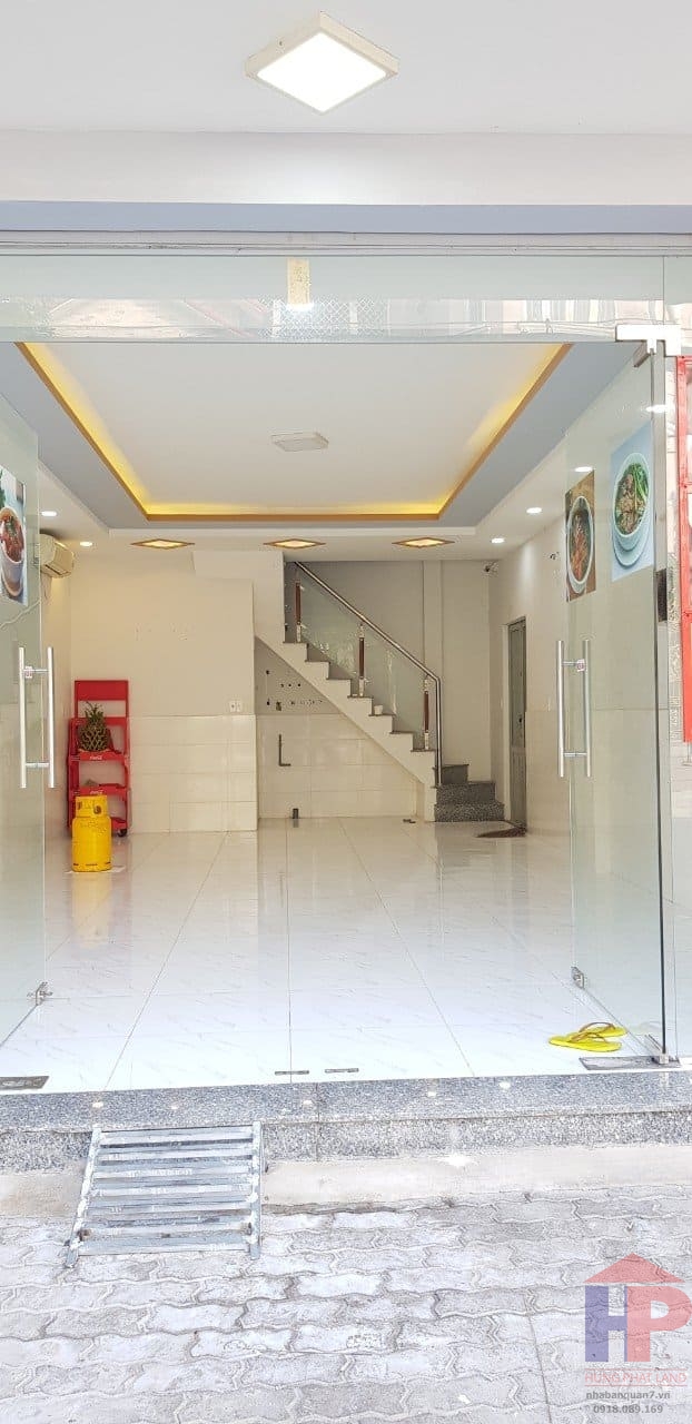 Cần cho thuê nhà mặt tiền số 35 đường 75, Tân Phong, quận 7. Giá 25tr/th. LH: 0909.477 288.