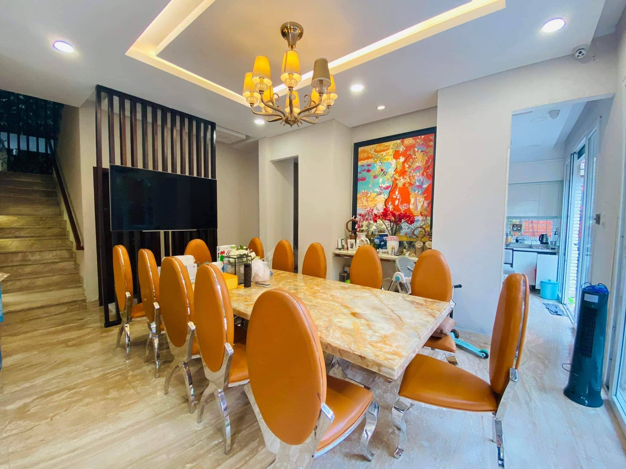 Bán biệt thự sân vườn tại khu Kiều Đàm dt 14x26m giá 65 tỷ lh 0909477288 Phước Sửu